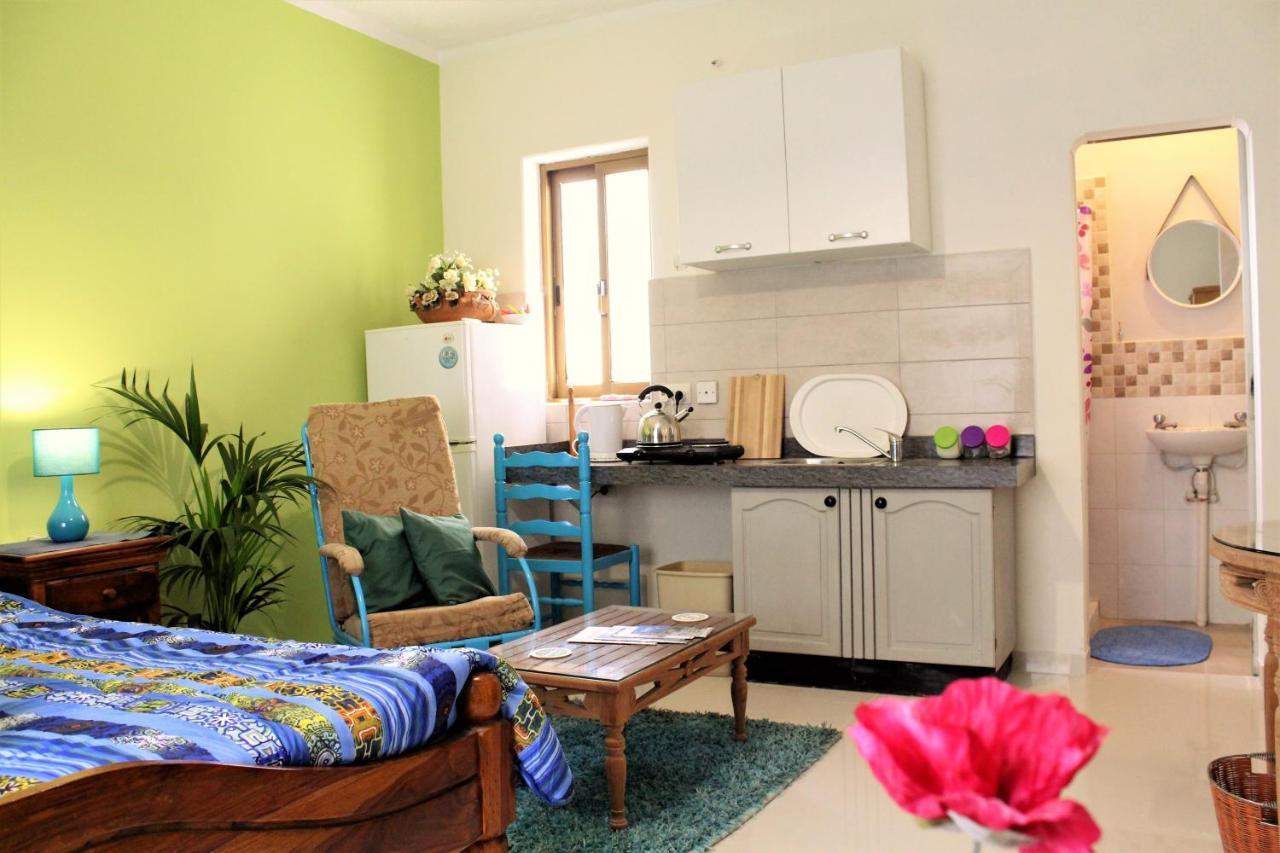 Avalon Seaside B&B - Gozo Bellevue Homes Xlendi Esterno foto