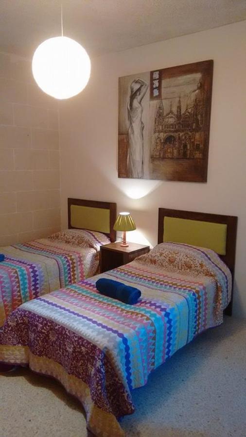 Avalon Seaside B&B - Gozo Bellevue Homes Xlendi Esterno foto