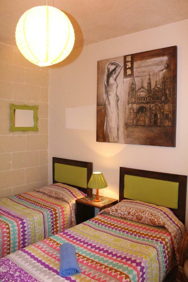 Avalon Seaside B&B - Gozo Bellevue Homes Xlendi Esterno foto